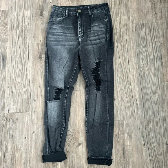 NWT Rewrite The Script Distressed Skinny Jeans - Black Size 7 - Picture 2 of 4